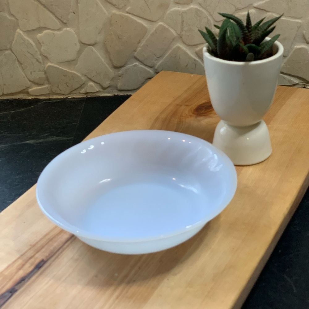 FIRE-KING | Vintage Delphite Light Blue Swirl Bowl